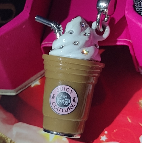 🧦 Holiday ✨ Whipped Sparklyl Cream Ice ☕ Fun 🧦 Stuffer Never Removed 🎁 - Picture 8 of 8